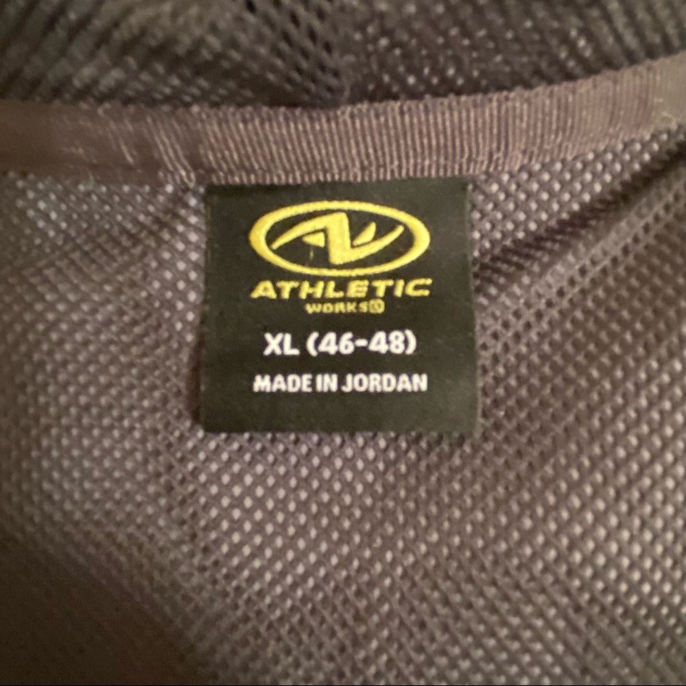 Athletic Spring Jacket - Picture 7 of 8